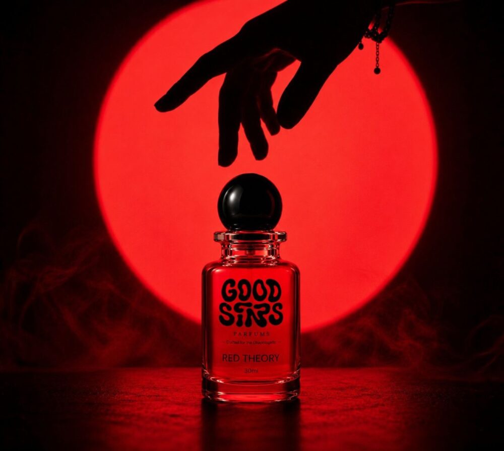 Red Theory - Long Lasting Amber Woody Perfume 30ml